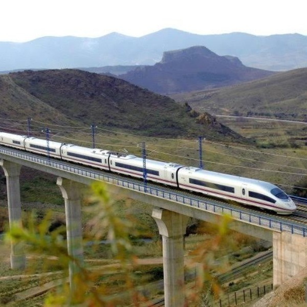 Барселону и Мадрид свяжут недорогие скоростные поезда